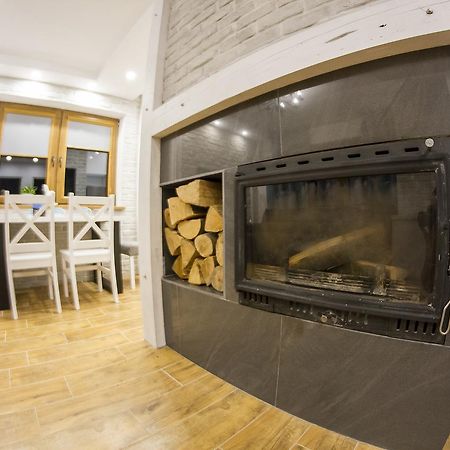 "Miedzy Gruszka A Sanem" Apartment Lesko Exterior photo