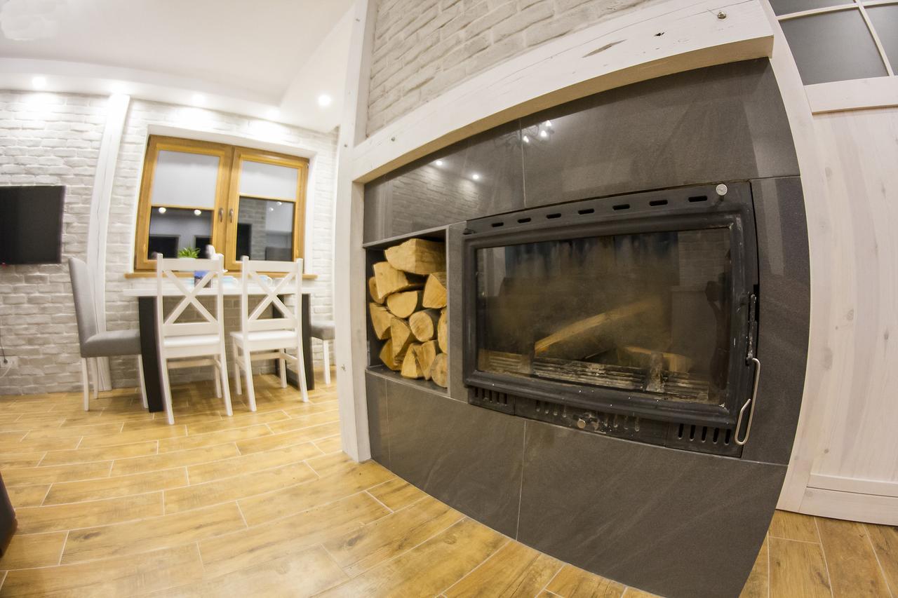 "Miedzy Gruszka A Sanem" Apartment Lesko Exterior photo