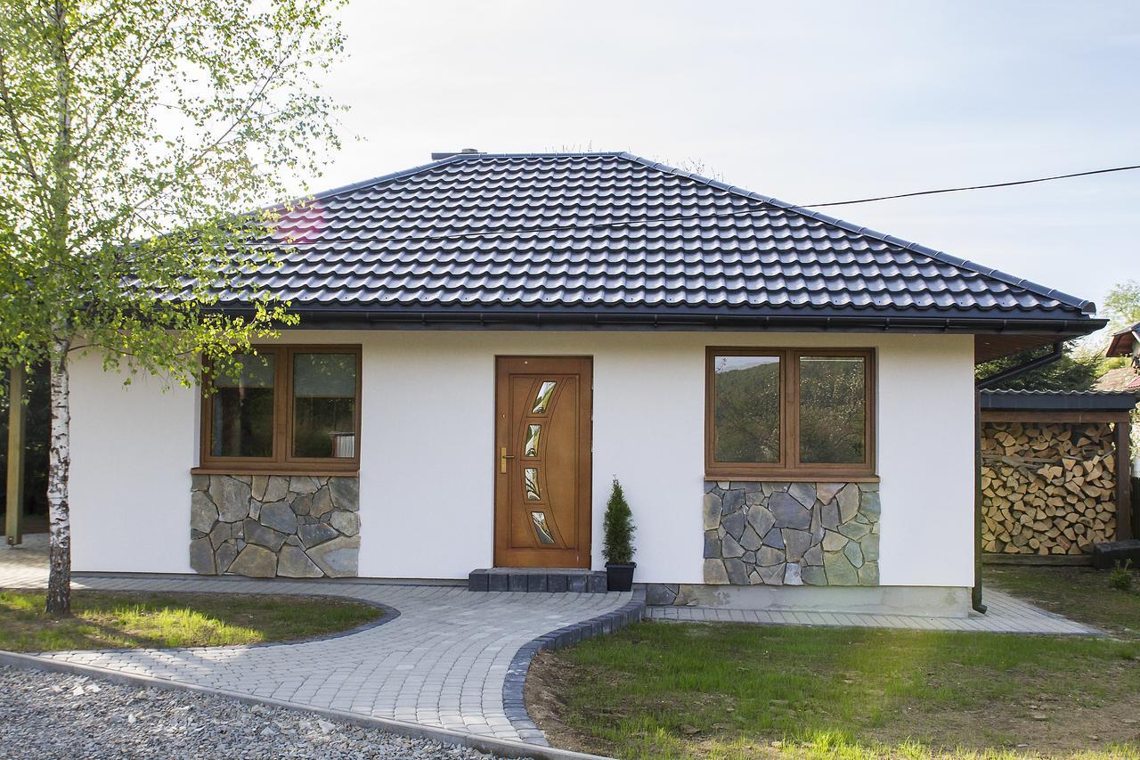 "Miedzy Gruszka A Sanem" Apartment Lesko Exterior photo